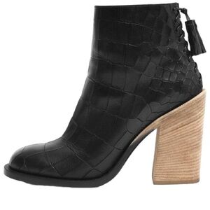 Mulberry Croc Leather Lace Up Back Palace Block Heeled Bootie EUC 38 Black